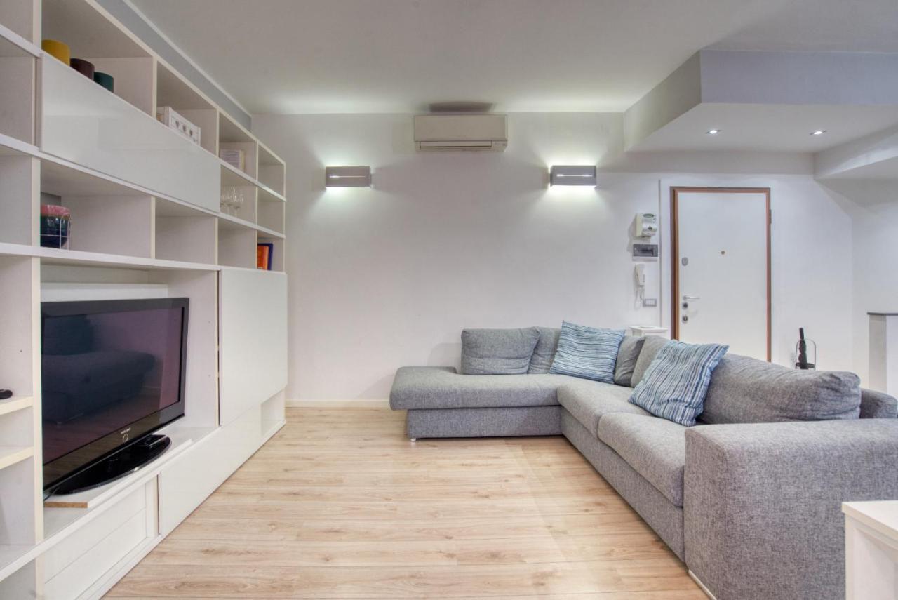 Appartamento Caseospitali - Serendipity, Moderno Bilocale Con Balcone In Complesso Residenziale Milano